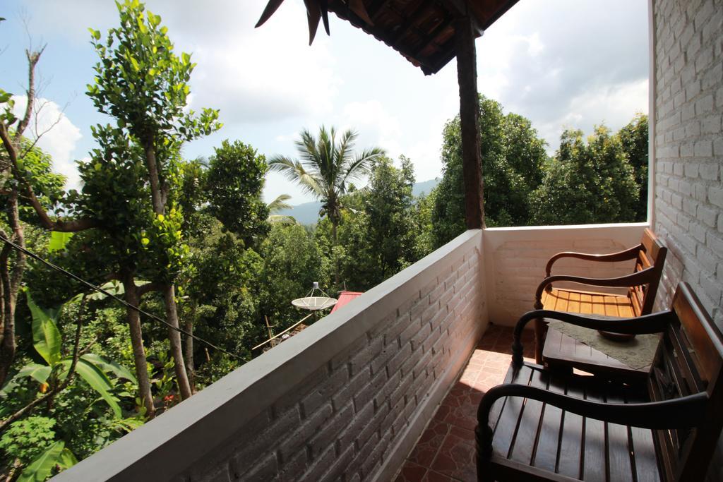 Taman Ayu Homestay Munduk Mitra Reddoorz Exterior photo